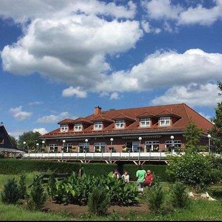 Hotel Und Restaurant Zum Bunten Hirsch Mirow Luaran gambar
