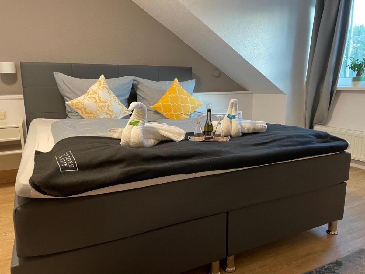 Hotel Und Restaurant Zum Bunten Hirsch Mirow Luaran gambar