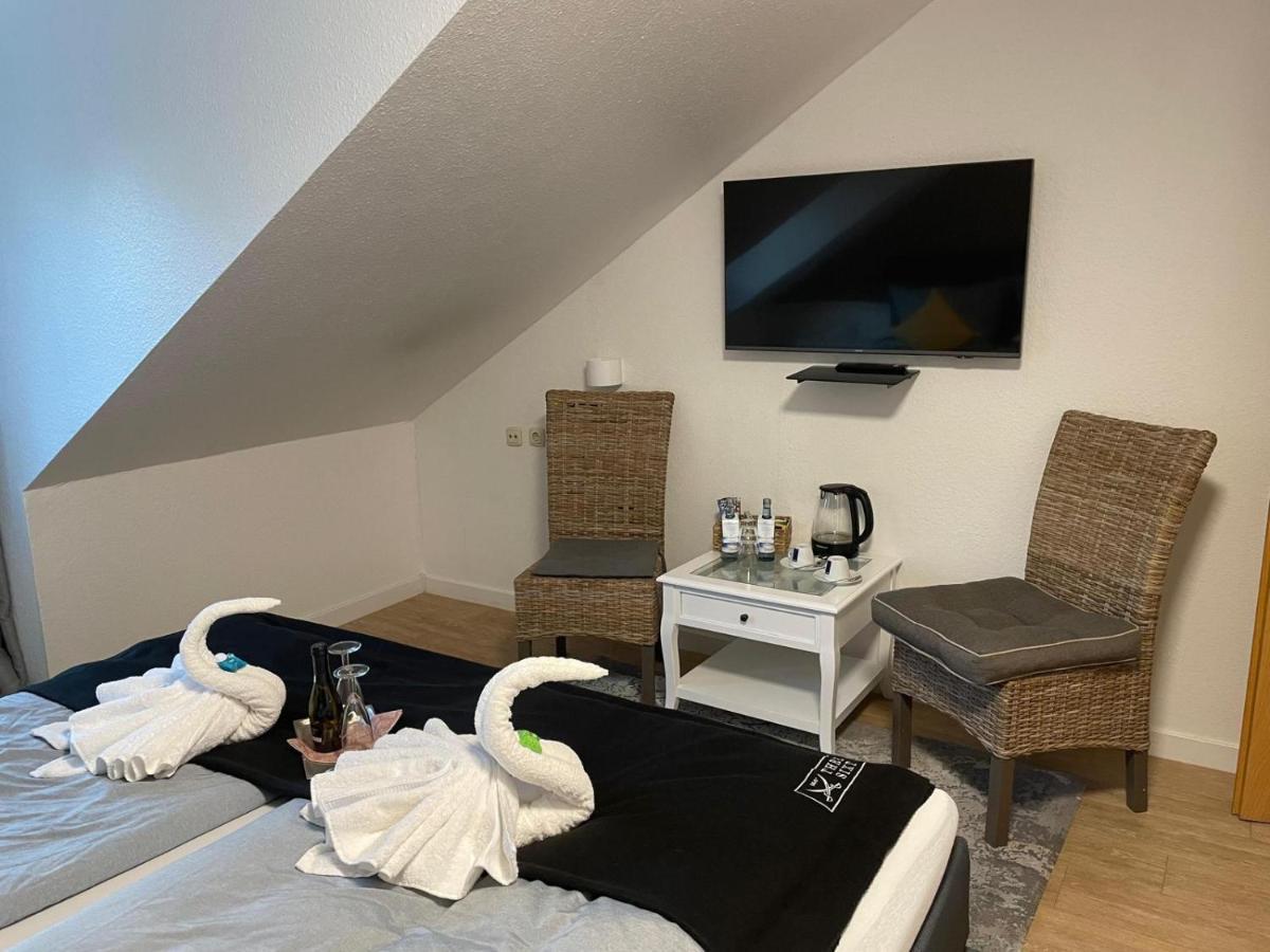 Hotel Und Restaurant Zum Bunten Hirsch Mirow Luaran gambar