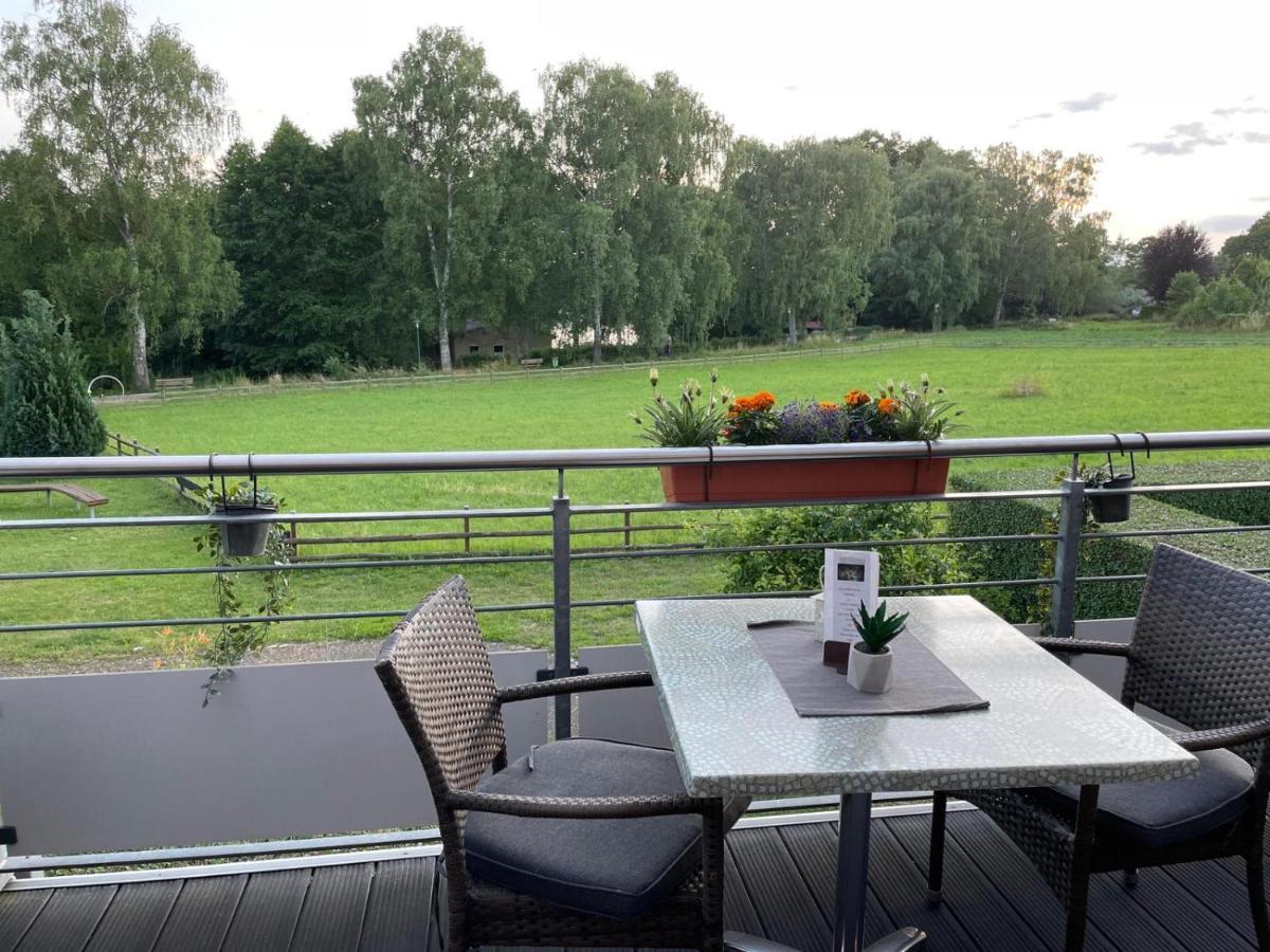 Hotel Und Restaurant Zum Bunten Hirsch Mirow Luaran gambar