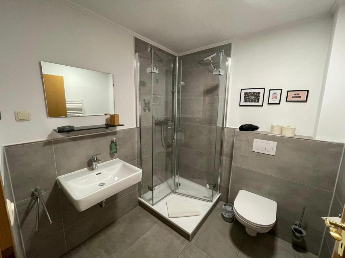 Hotel Und Restaurant Zum Bunten Hirsch Mirow Luaran gambar