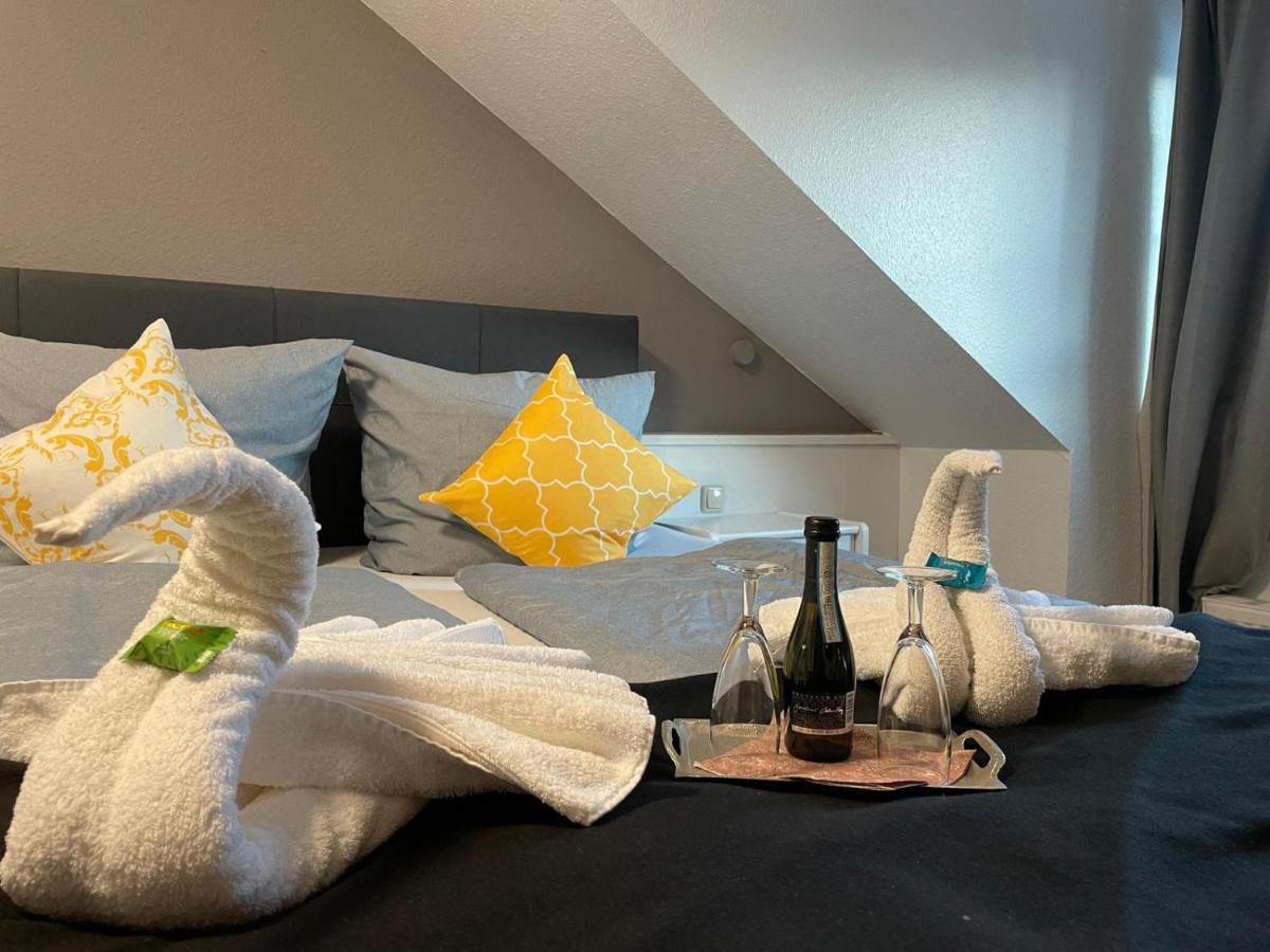 Hotel Und Restaurant Zum Bunten Hirsch Mirow Luaran gambar